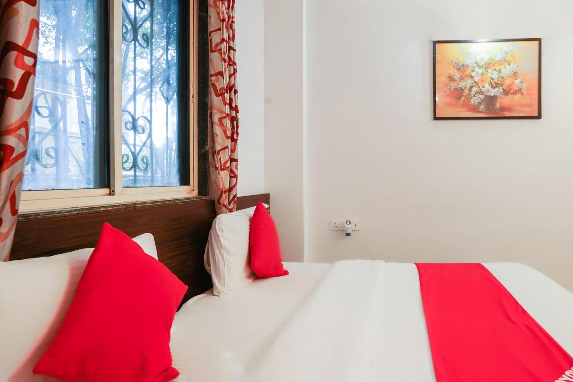 Hotel O The Royal Samrat 푸네 외부 사진